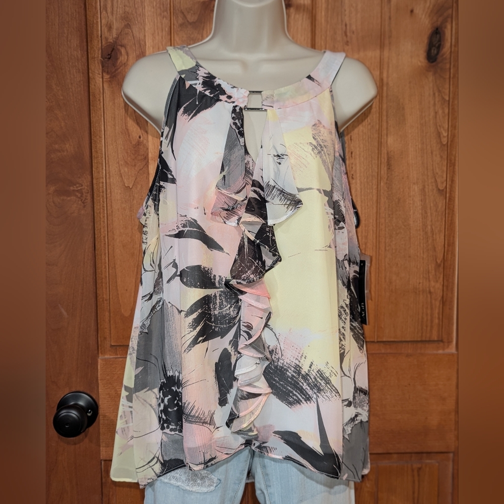 AGB Multicolor Floral Sleeveless Blouse